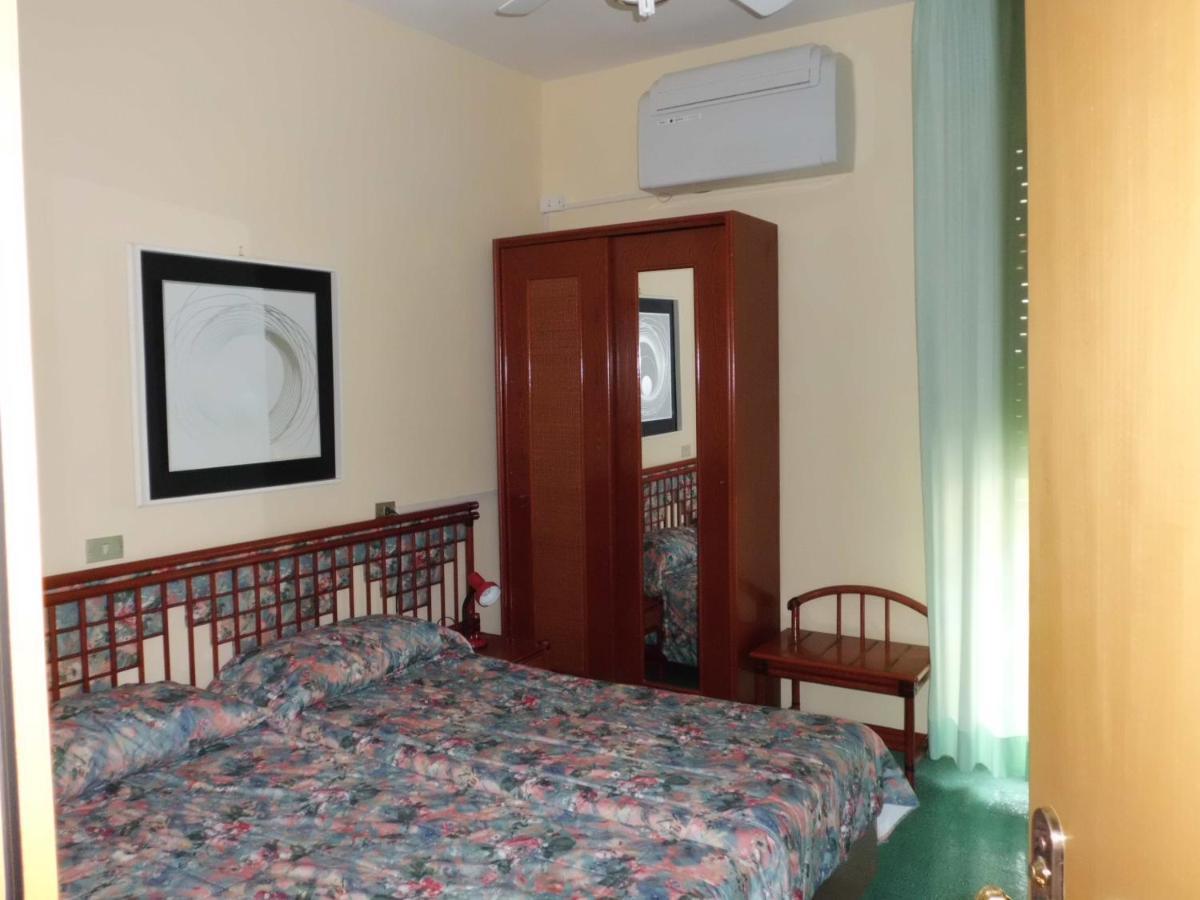Fegina 3 Deluxe Bedrooms & Bathrooms مونتيروسّو ال ماري المظهر الخارجي الصورة